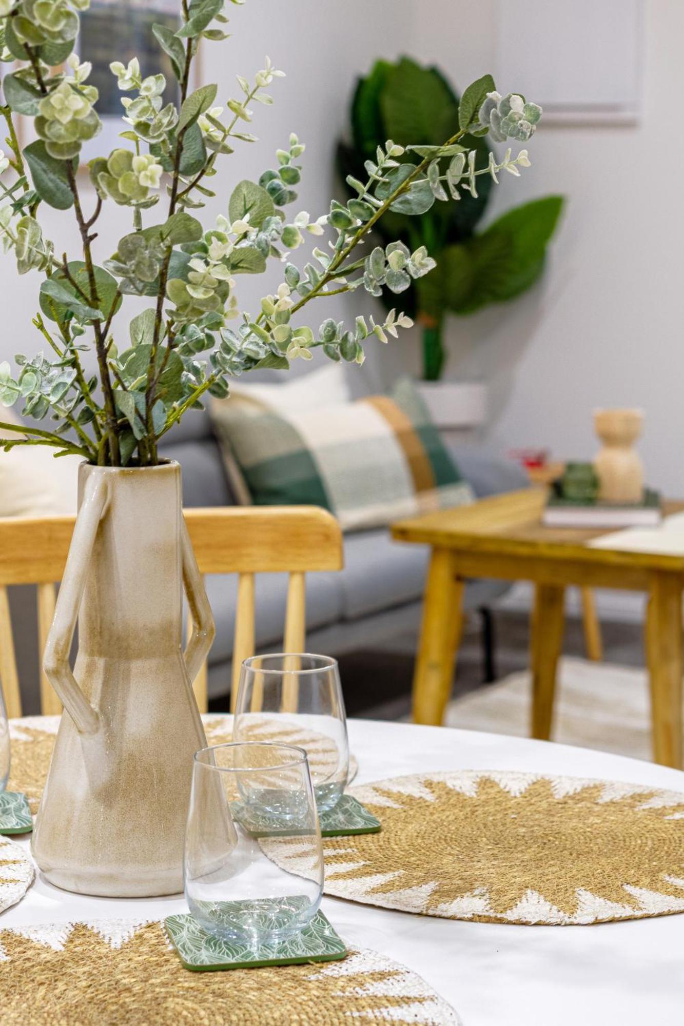 Apartamento Urban Retreat: 2-Br Gem In Central Christchurch Exterior foto